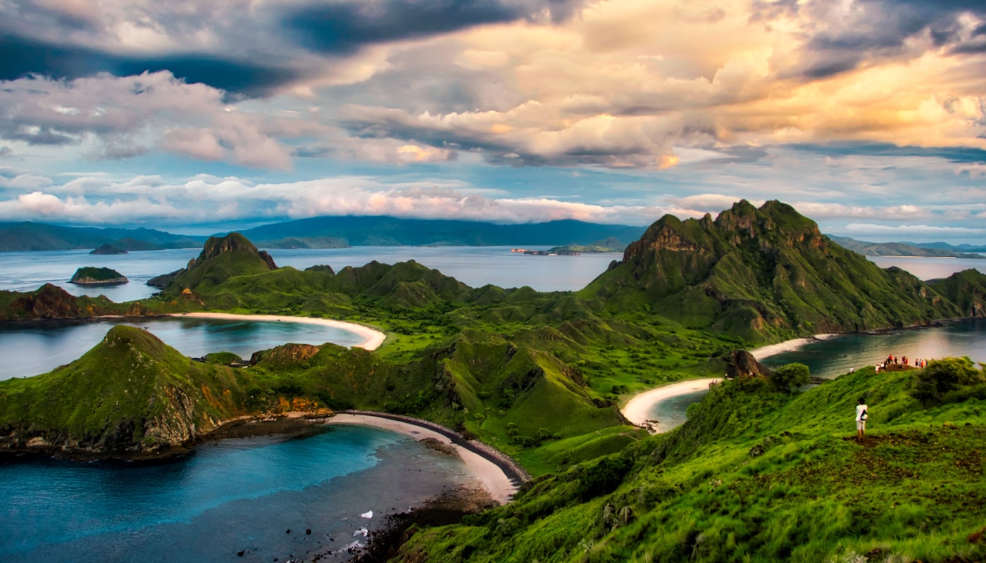 komodo cruise — booking enquiry